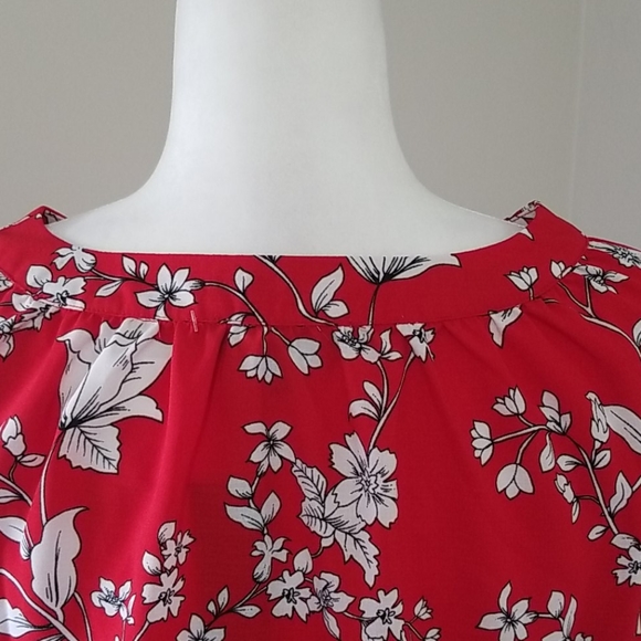 COPY - Adrienne vittadini womens red floral design XLarge - Picture 7 of 10